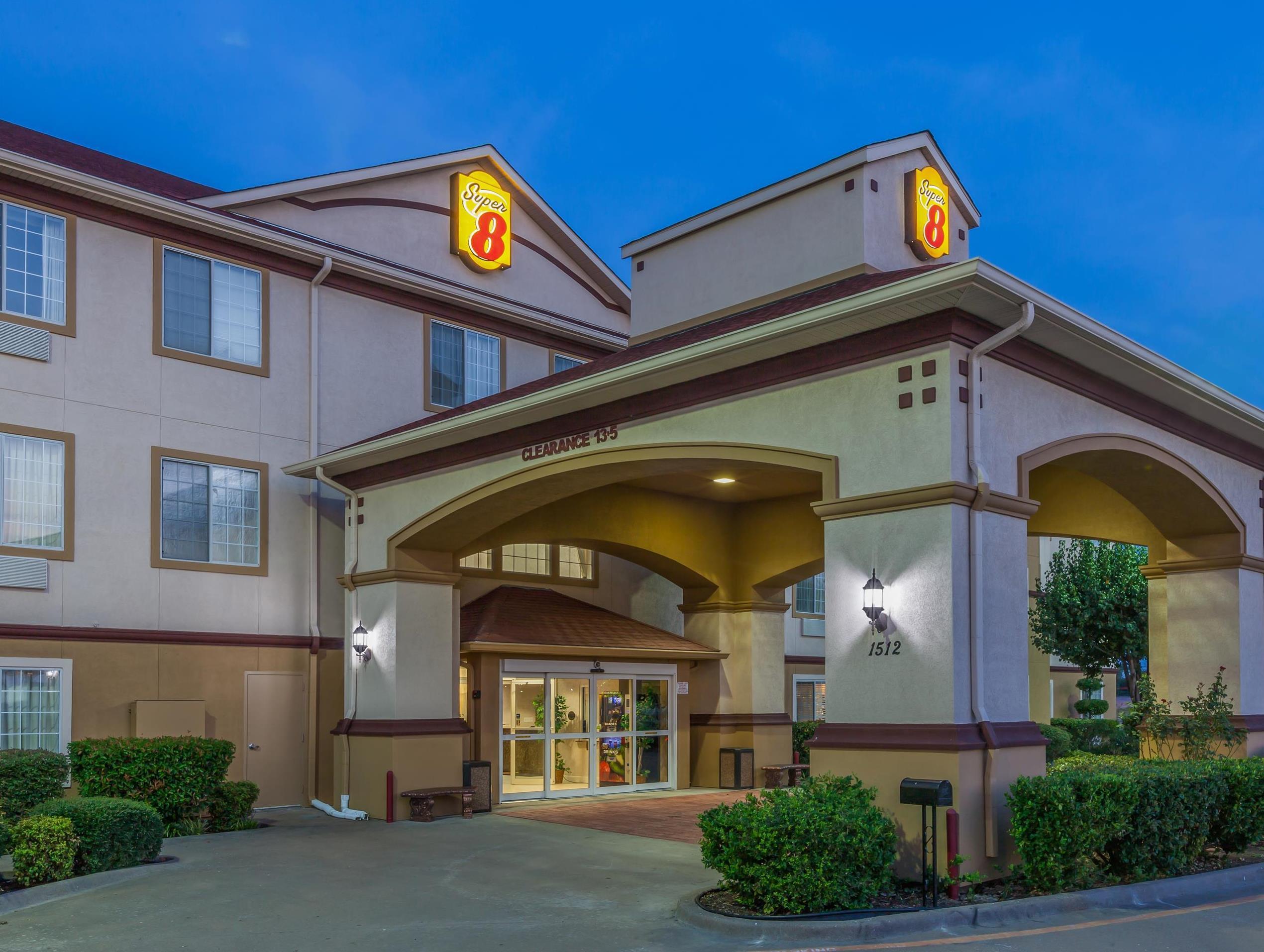Super 8 By Wyndham Tx 2* Hillsboro