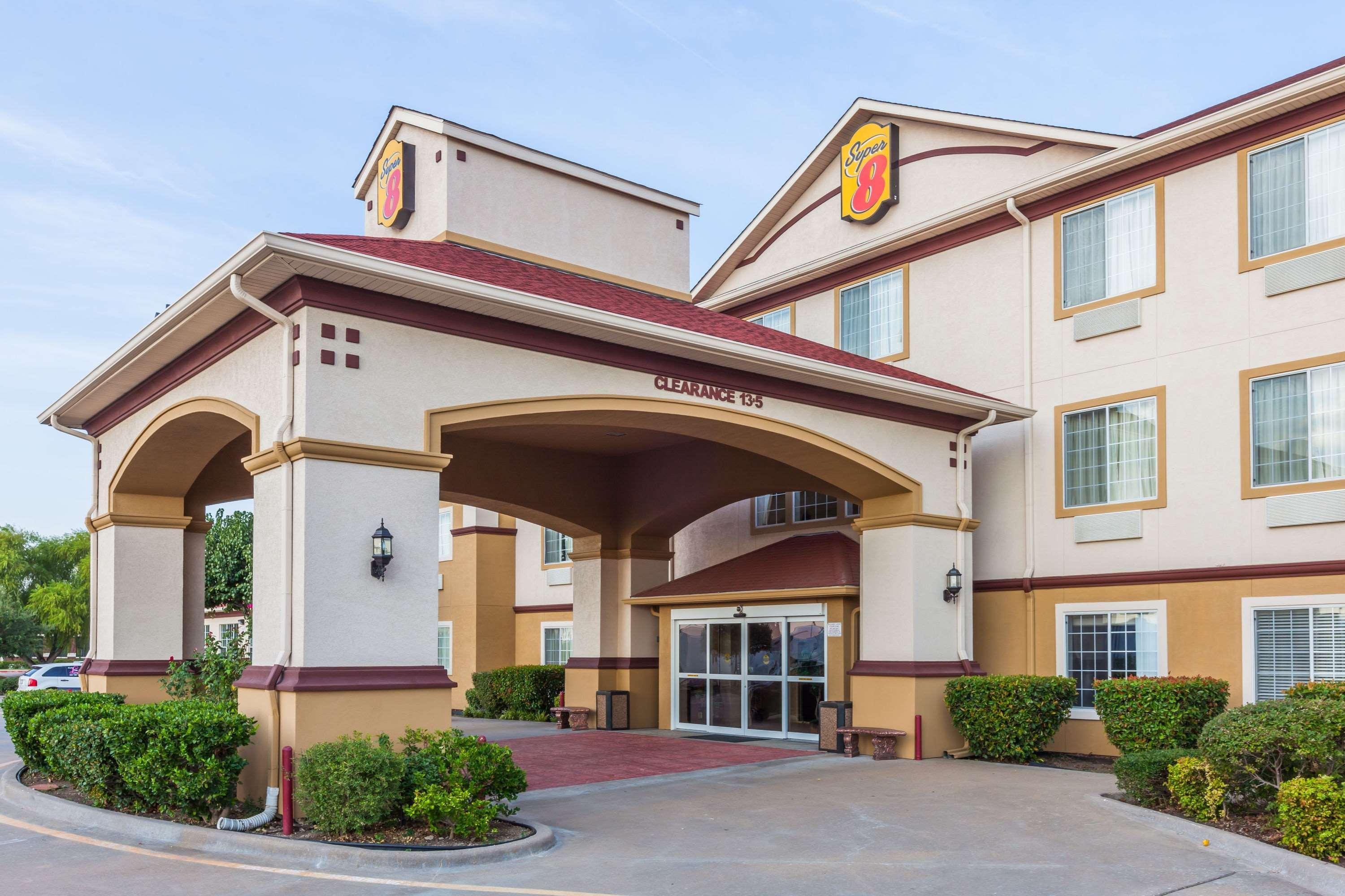 Super 8 By Wyndham Tx Hotel 2*
