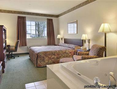 Super 8 By Wyndham Tx 2*